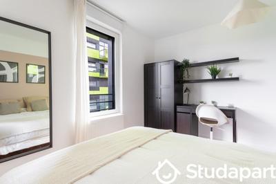 Chambre - 9 m² - 1 pièce