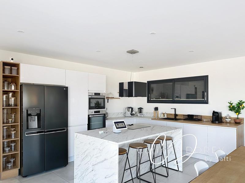 Maison - 116 m² - 4 pièces