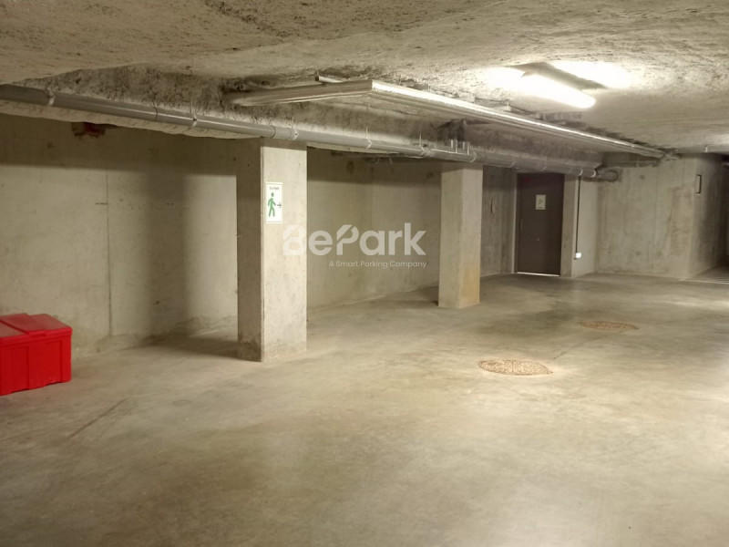 Parking - 10 m²