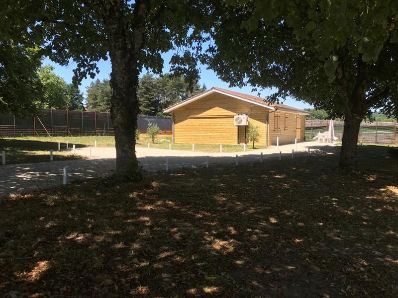 Propriété - 266 m² - 11 pièces