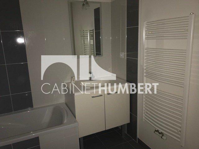 Appartement - 60 m² - 2 pièces