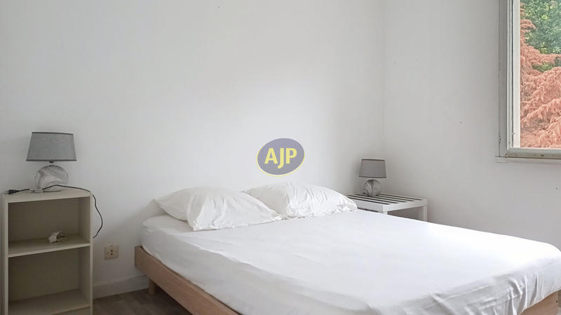 Maison - 150 m² - 4 pièces