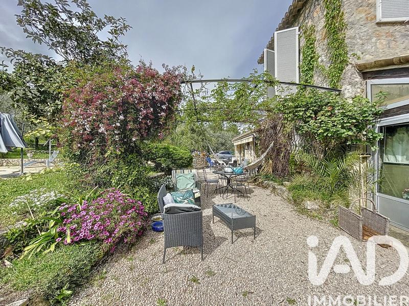 Maison - 166 m² - 6 pièces