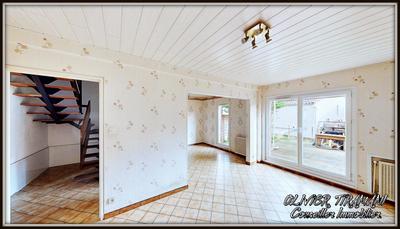 Maison - 97 m² - 6 pièces