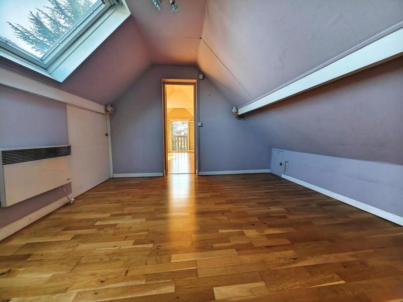 Maison - 90 m² - 3 pièces