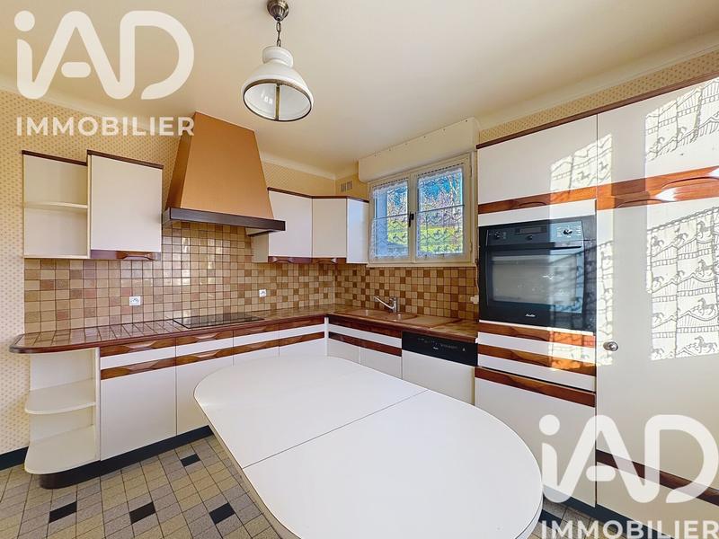 Maison - 93 m² - 4 pièces