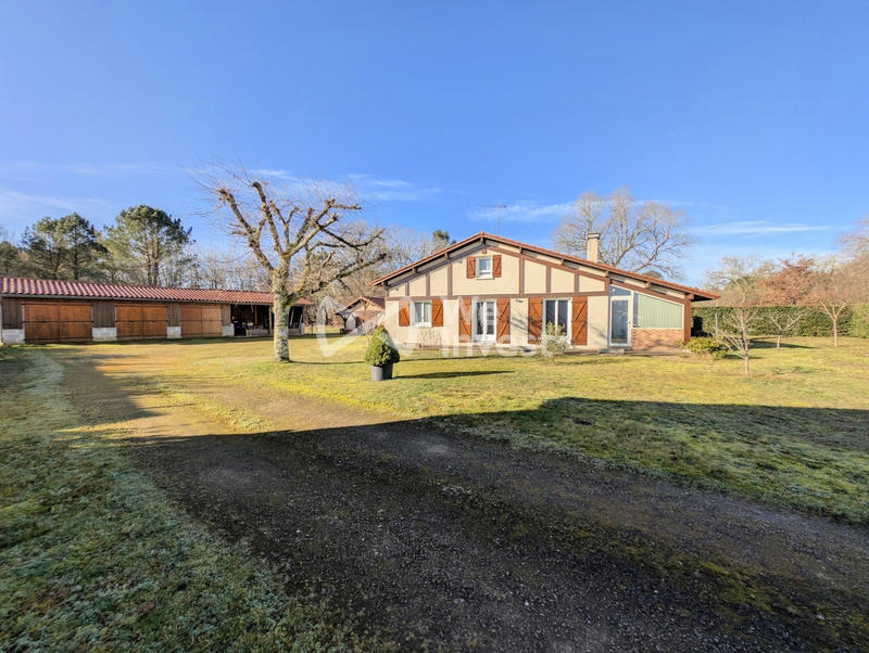 Maison - 138 m² - 6 pièces