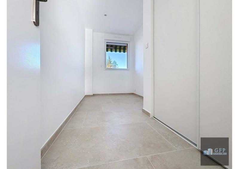 Appartement - 87 m² - 4 pièces