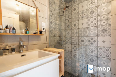 Studio - 30 m² - 2 pièces