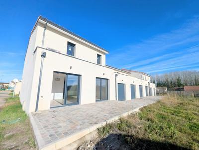 Maison - 122 m² - 5 pièces