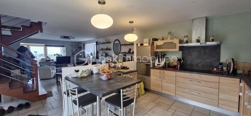 Propriété - 140 m² - 7 pièces