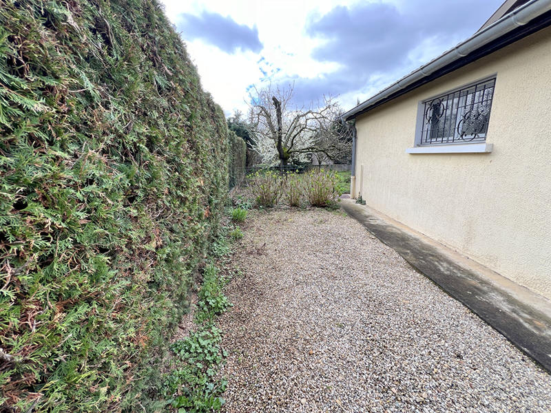 Maison - 77 m² - 7 pièces