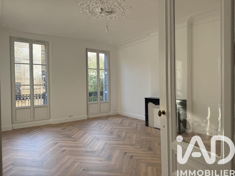 Appartement - 160 m² - 5 pièces