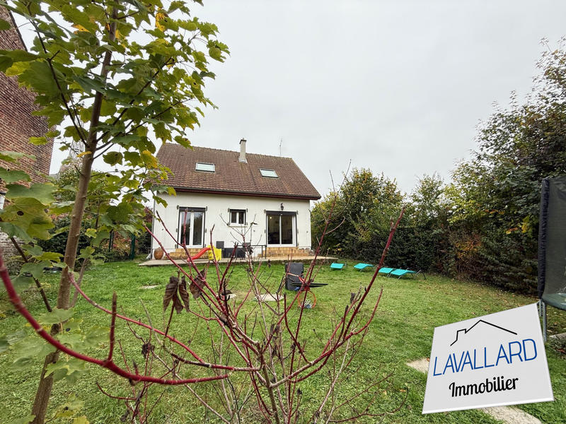 Maison - 100 m² - 6 pièces