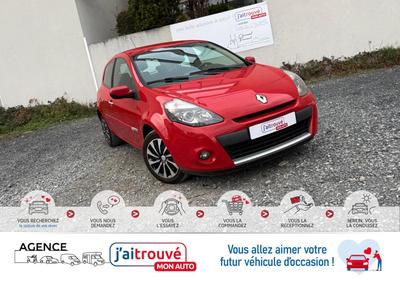 Renault Clio III 1.2i 16v 75Cv Red Color Dynamique Crit'Air 1 *1°Main*175 000Km*Véhicule Sous Garantie*Ct Révision Kit Distribution Ok*Carte Grise Moitié prix (Véhicule plus de 10 ans)*Plus 100 Points Contrôles Effectue*Pneus 4 saisons ("M+S")*Climatisati
