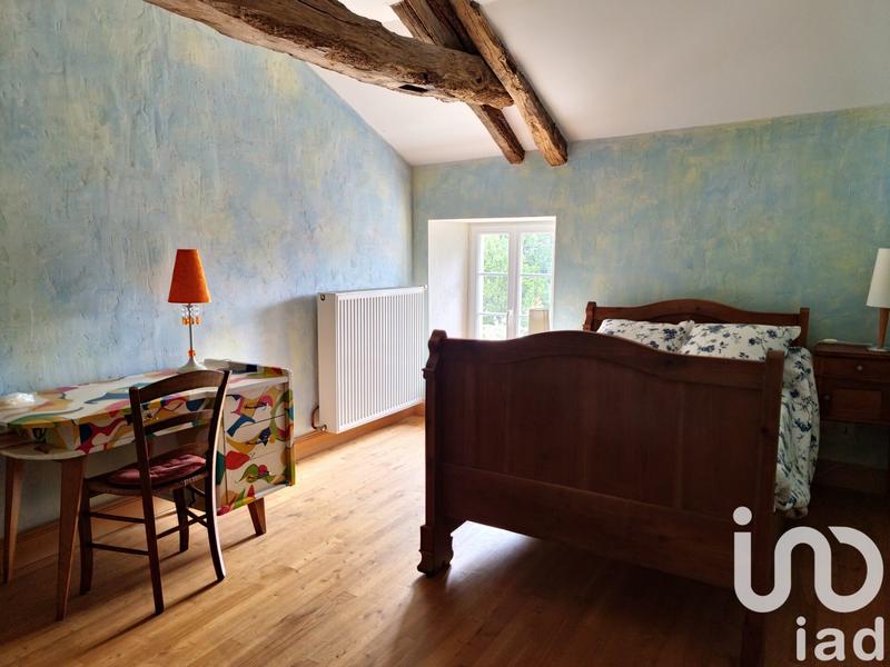 Maison - 279 m² - 10 pièces