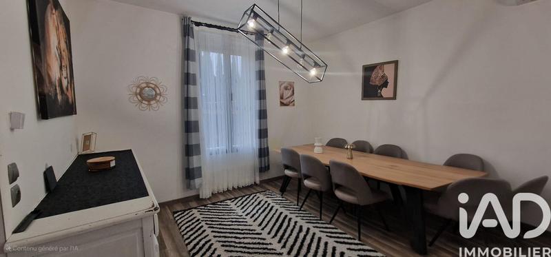 Maison - 223 m² - 9 pièces