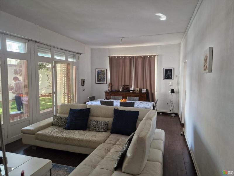 Appartement - 100 m² - 4 pièces