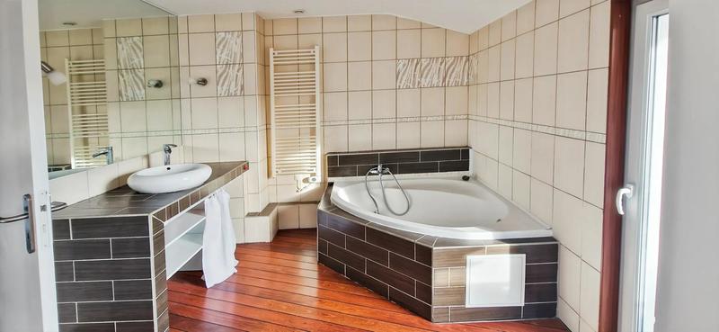 Appartement - 89 m² - 4 pièces