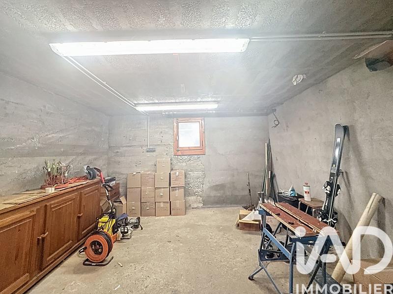 Maison - 163 m² - 9 pièces