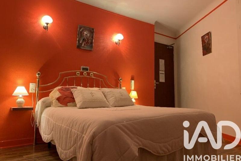 Maison - 700 m² - 15 pièces