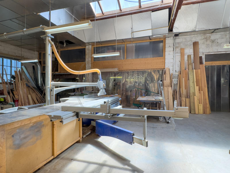 Local commercial - 645 m²