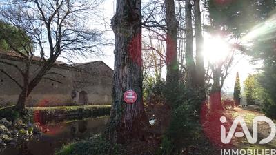 Maison - 500 m² - 18 pièces