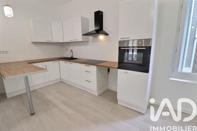 Appartement - 95 m² - 4 pièces