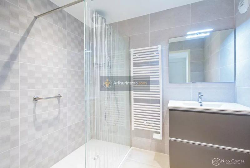 Appartement - 106 m² - 4 pièces