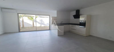 Maison - 135 m² - 4 pièces