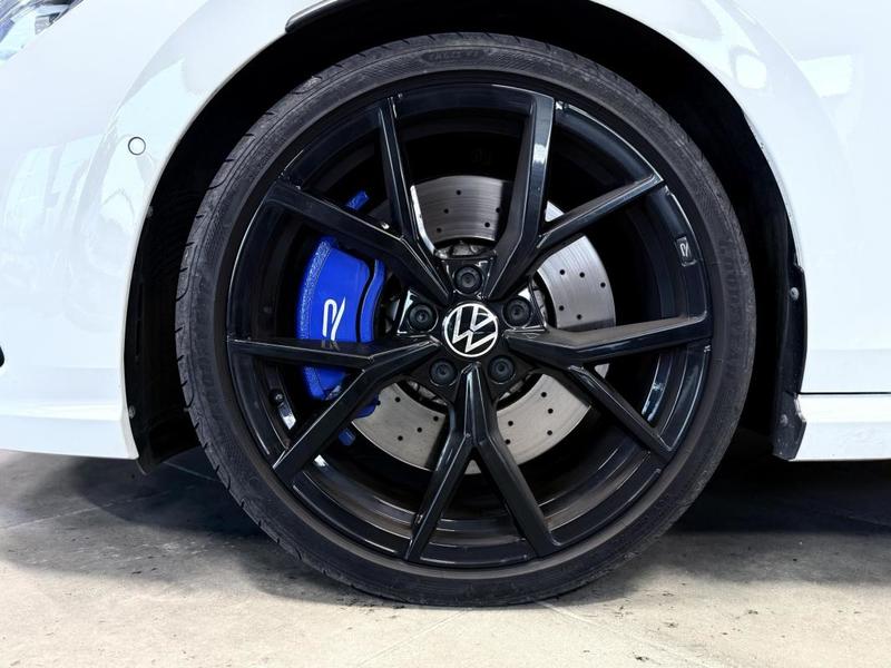 Volkswagen Golf VIII R 2.0 Tsi - 320 Bv Dsg7 Berline 4Motion Phase 1 Suivi Volkswagen / Garantie 12 Mois