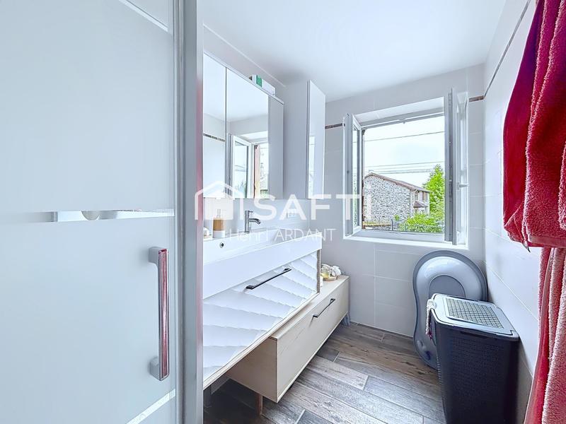 Maison - 110 m² - 5 pièces