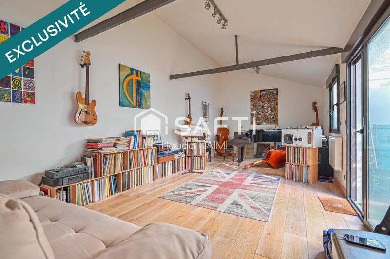 Maison - 220 m² - 7 pièces