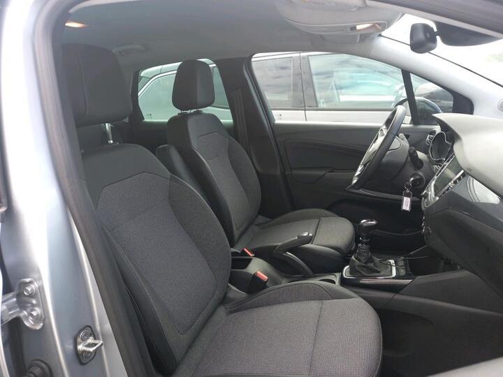 Opel Crossland (2) 1.2 Turbo 110 Elegance