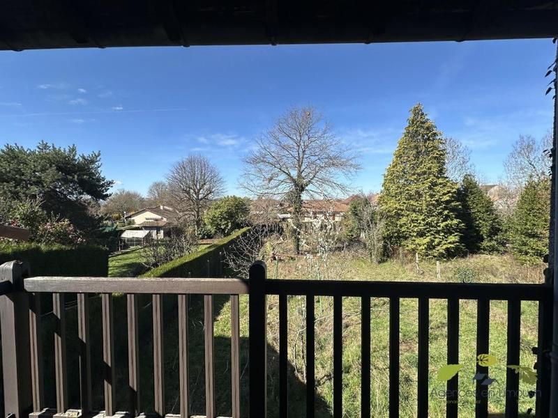 Maison - 102 m² - 5 pièces