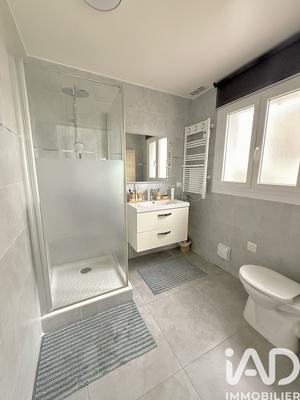 Appartement - 100 m² - 3 pièces