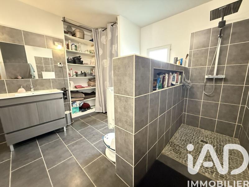 Maison - 97 m² - 5 pièces