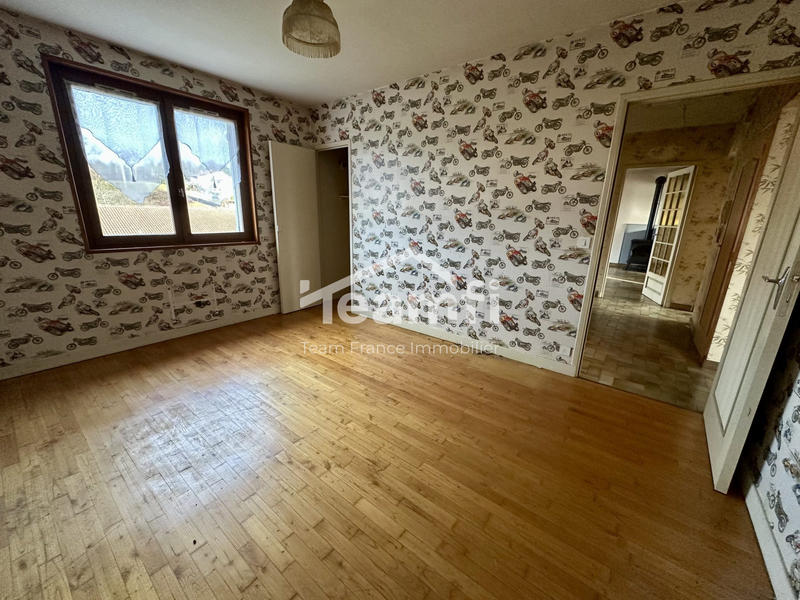 Maison - 110 m² - 5 pièces