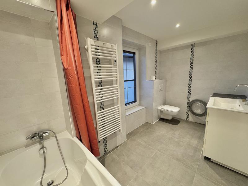 Appartement - 75 m² - 4 pièces