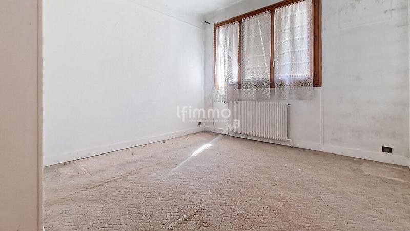 Maison - 84 m² - 4 pièces