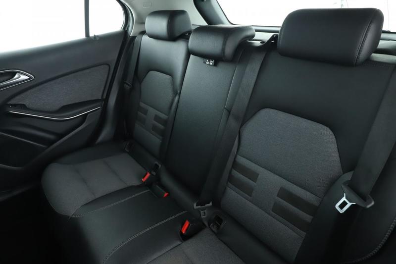 Mercedes Gla 200 7g-Dct 156 ch