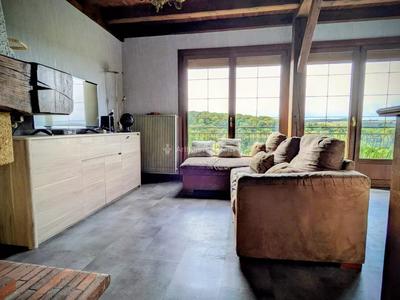 Maison - 106 m² - 6 pièces