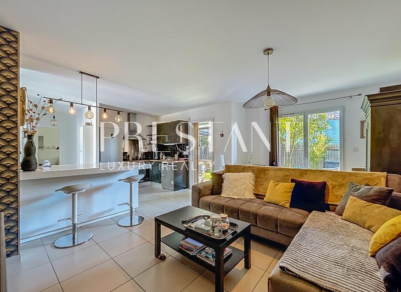 Maison - 67 m² - 3 pièces