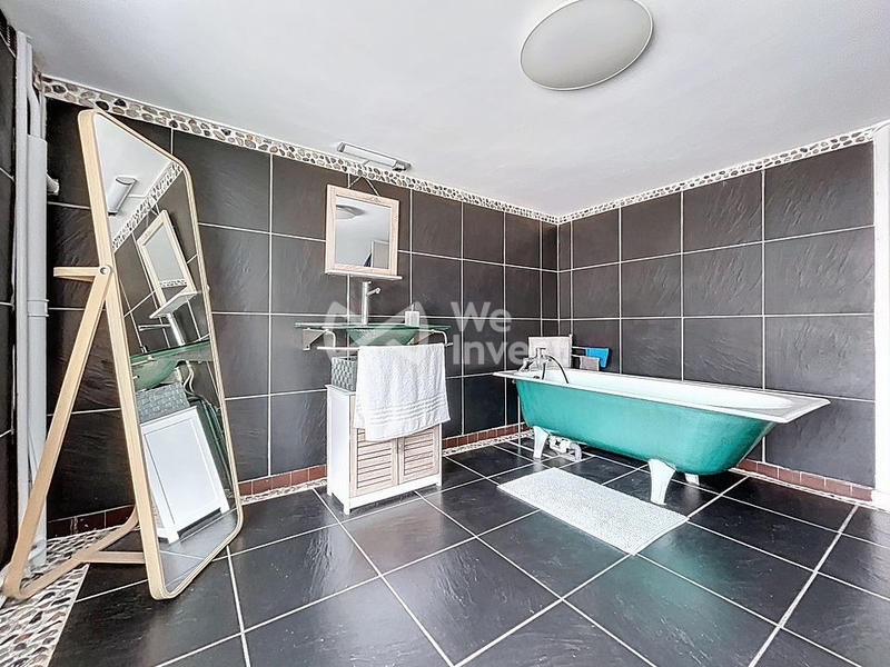 Villa - 198 m² - 7 pièces