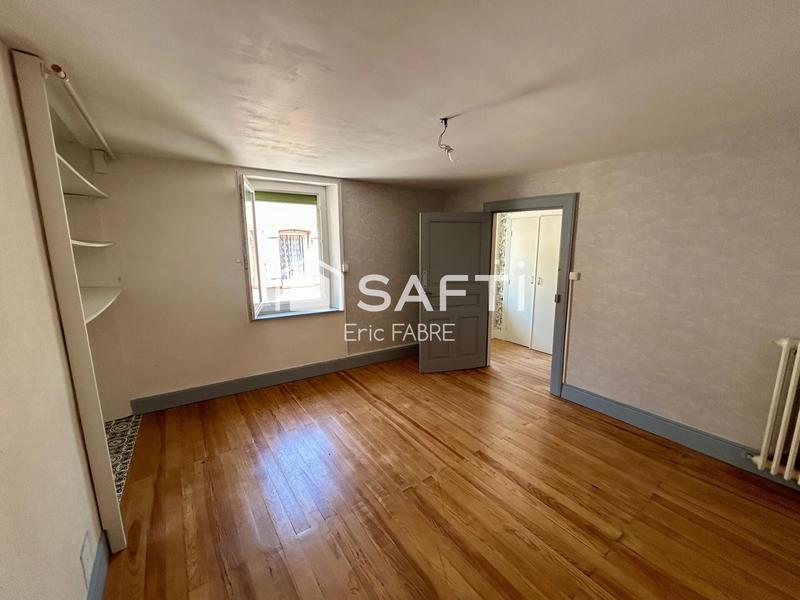 Maison - 90 m² - 5 pièces