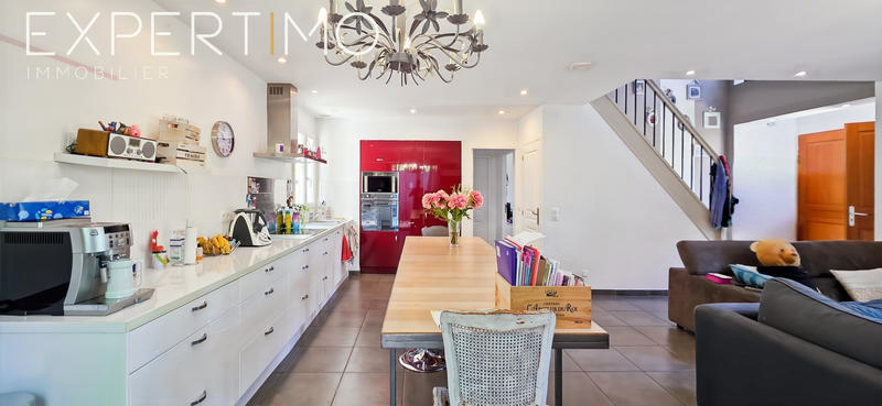 Maison - 100 m² - 6 pièces