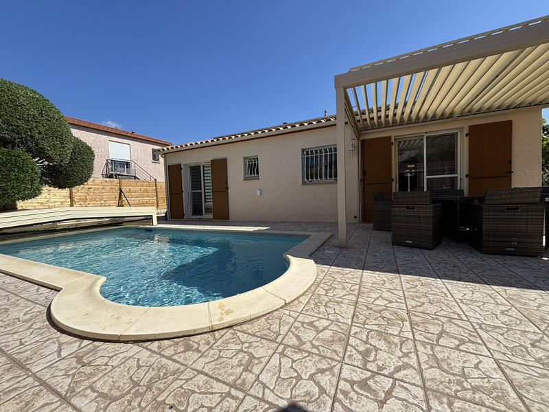 Villa - 100 m² - 4 pièces