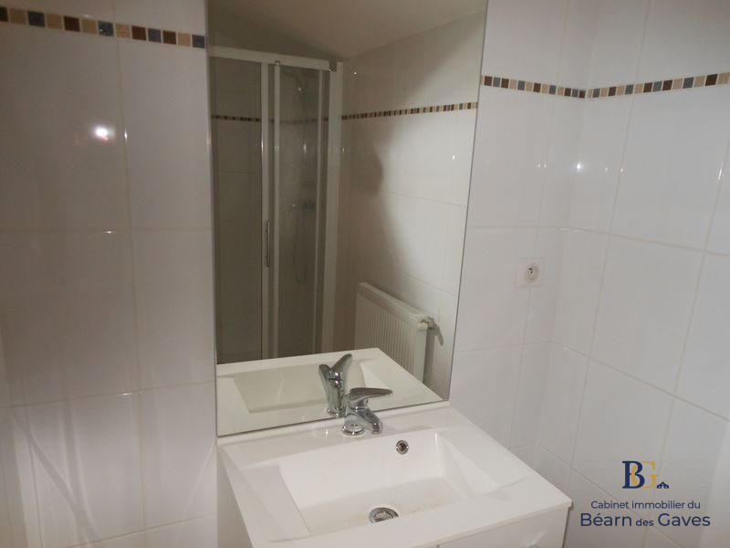 Appartement - 105 m² - 4 pièces