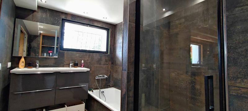 Maison - 185 m² - 5 pièces