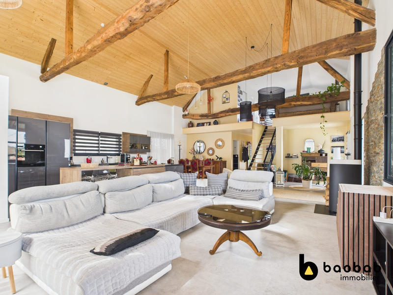 Maison - 147 m² - 3 pièces